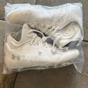Under Armour White spotlight cleats